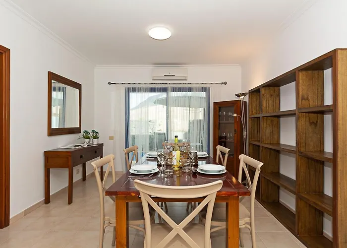 3br - Private Heated Pool - Parking 빌라